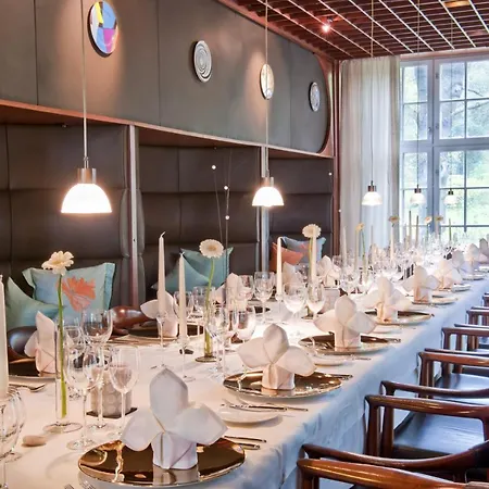 & Restaurant Rosenthal Casino 3*